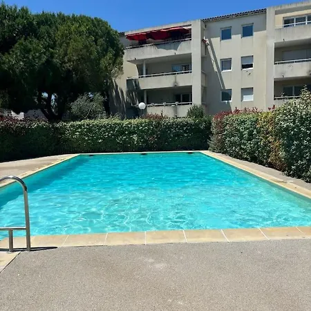 Appartement Terrasse Et Piscine Montpellier Exterior foto